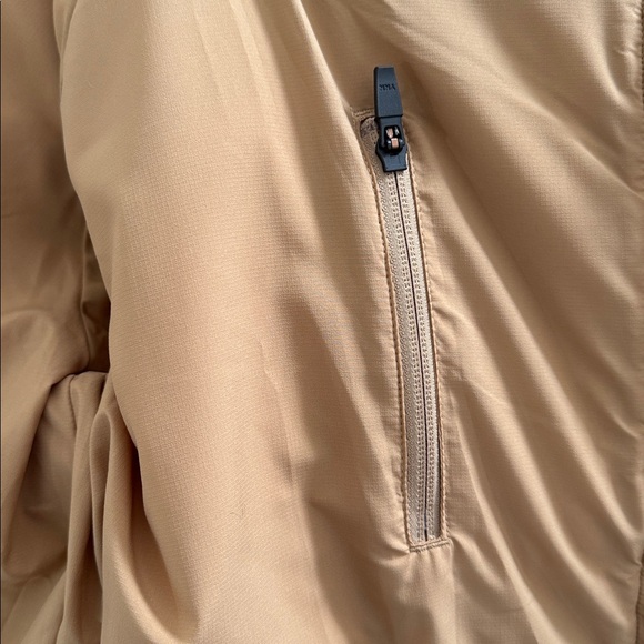 Patagonia Brown Teddy Puffer Jacket - Picture 6 of 6